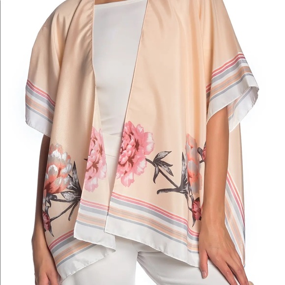 Vince Camuto Peach Ruana/Kimono - Picture 2 of 8